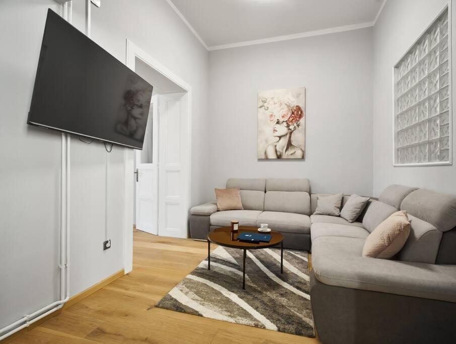 City Twenty 2Bdr Apartment By Irundo Zagreb Eksteriør billede