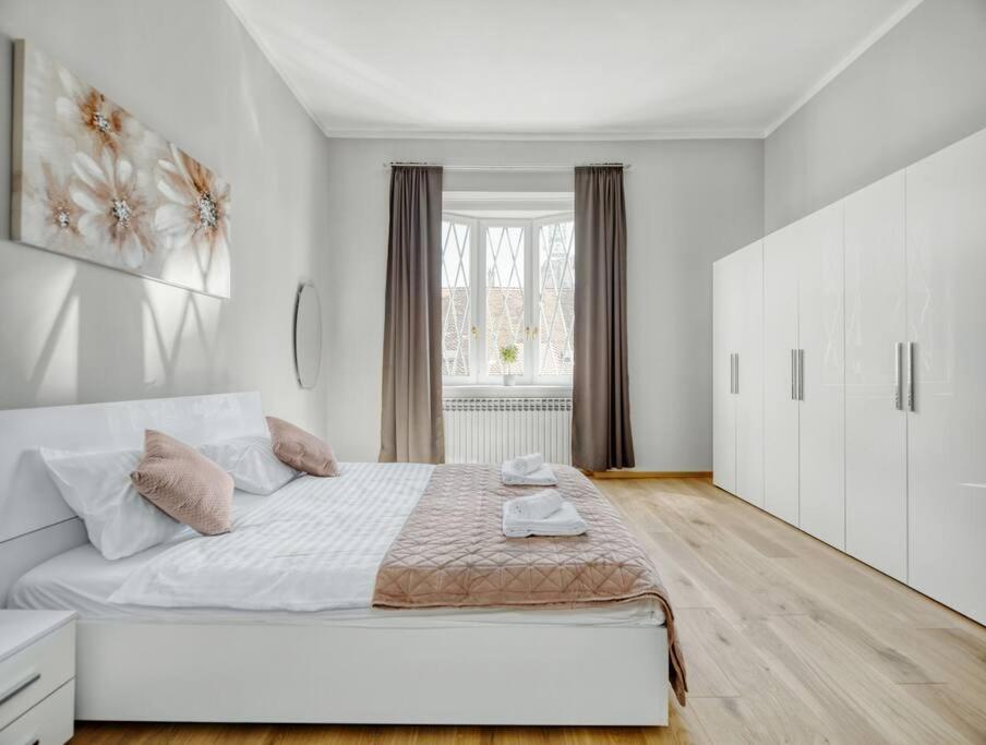 City Twenty 2Bdr Apartment By Irundo Zagreb Eksteriør billede